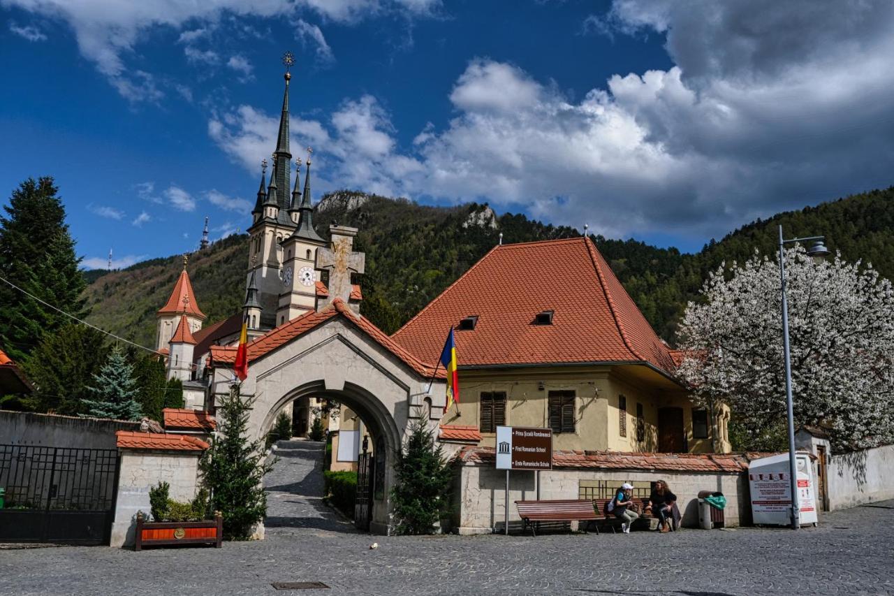 Londof Housing City Center Brasov Lejlighed Eksteriør billede