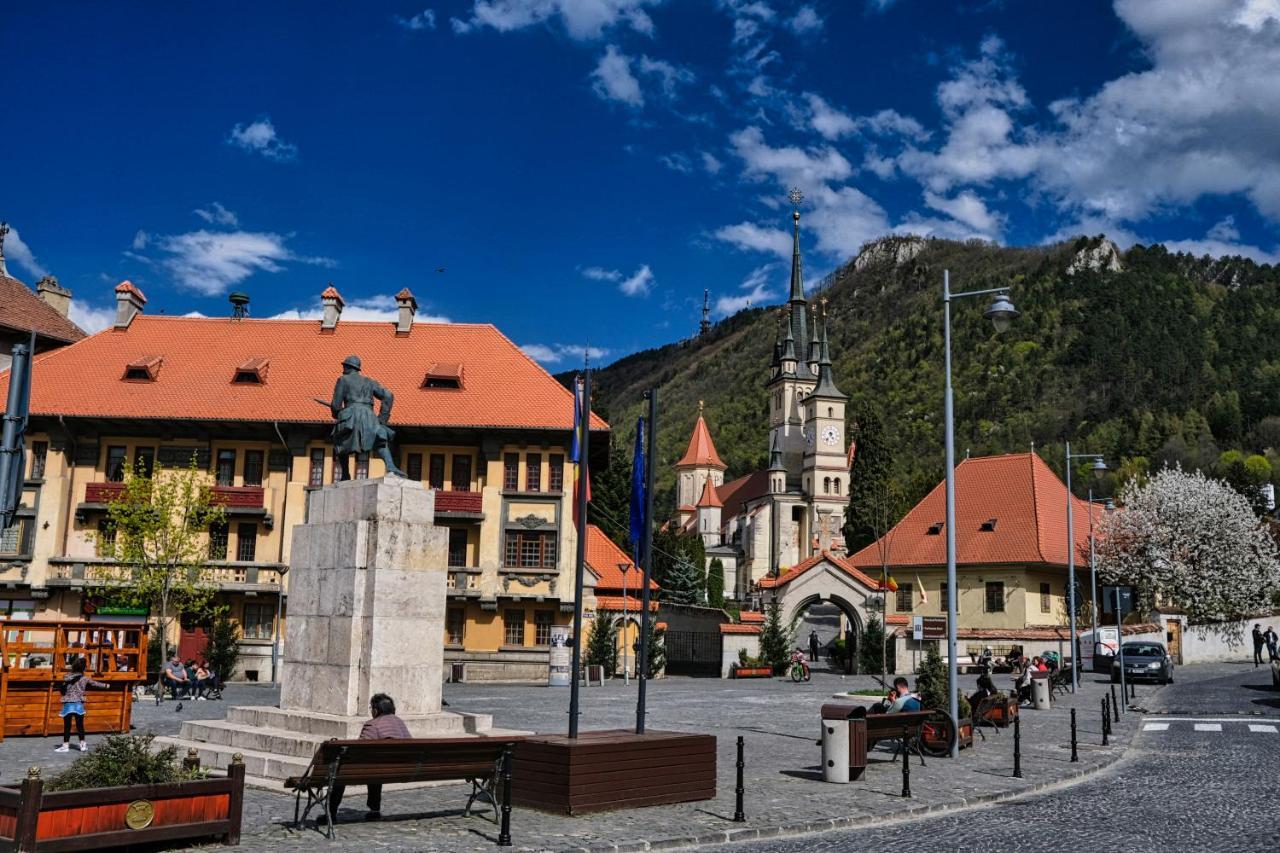 Londof Housing City Center Brasov Lejlighed Eksteriør billede